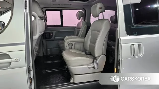 Hyundai The New Grand Starex 2018 Серебряный из Кореи, фото 3