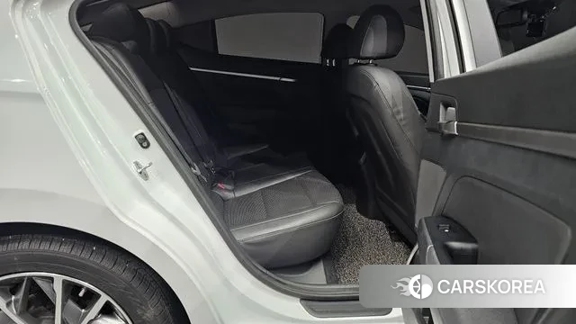 Hyundai The New Avante AD 2018 Белый из Кореи, фото 3