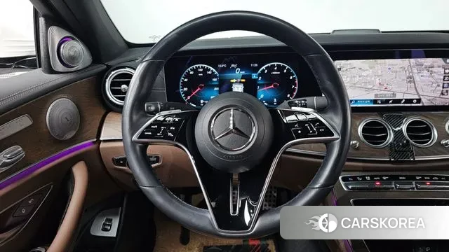 Mercedes-Benz E-Class W213 2021 Белый из Кореи, фото 3