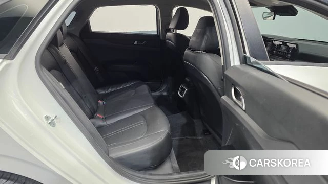Kia K5 3rd generation 2022 Белый из Кореи, фото 3