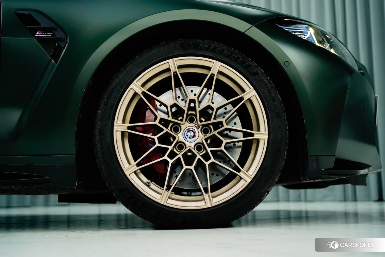BMW M4 2025 Зеленый из Китая, фото 3