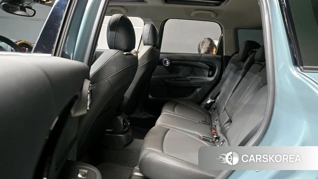 Mini Cooper Countryman 2023 Цвет галактики из Кореи, фото 3