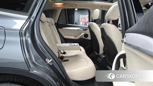 BMW X1 (F48) 2020 Серый из Кореи, фото 3