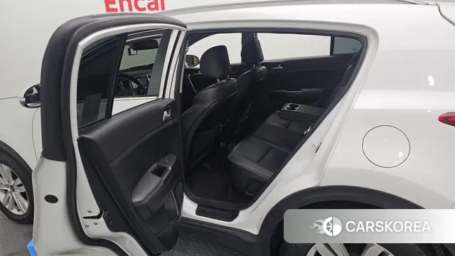 Kia Sportage 4th Generation 2018 Белый из Кореи, фото 3