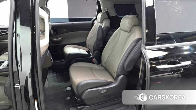 Kia The New Carnival 4th Generation 2024 Черный из Кореи, фото 3