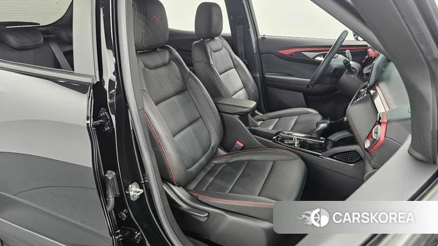 Chevrolet (GM Daewoo) The New Trail Blazer 2023 Черный из Кореи, фото 3