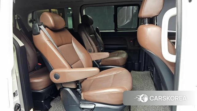 Hyundai The New Grand Starex 2018 Белый из Кореи, фото 3