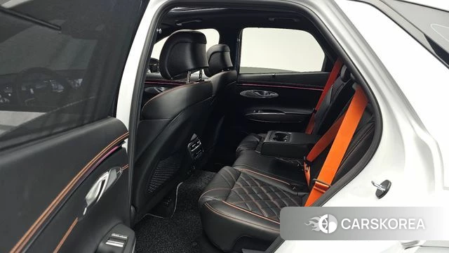 Genesis GV70 2026 Белый из Кореи, фото 3