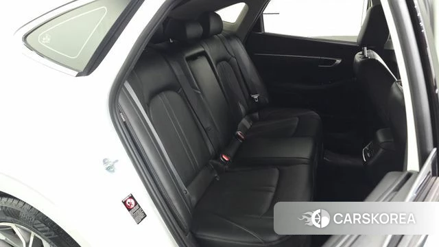 Hyundai Sonata (DN8) 2021 Белый из Кореи, фото 3