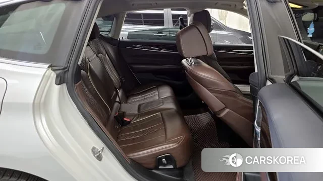 BMW 6 Series GT (G32) 2019 Белый из Кореи, фото 3