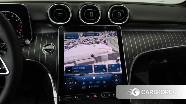 Mercedes-Benz C-Class W206 2024 Белый из Кореи, фото 3