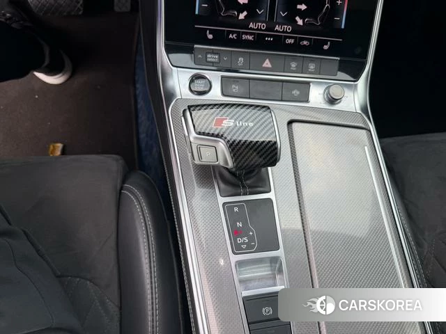 Audi A6L 2021 Черный из Китая, фото 3