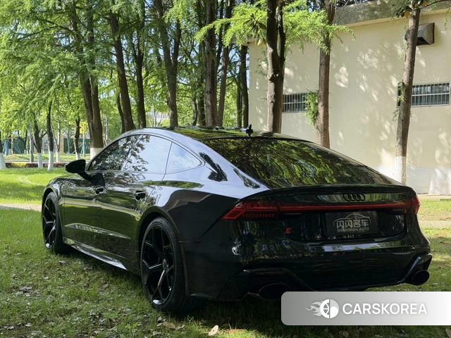 Audi A7 2022 Черный из Китая, фото 3