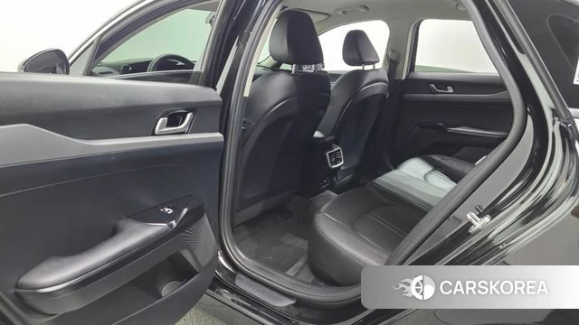 Kia K5 3rd generation 2023 Черный из Кореи, фото 3