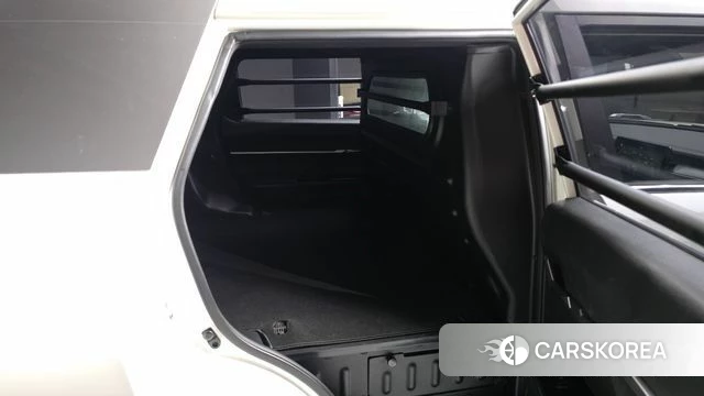 Ssangyong Torres 2023 Белый из Кореи, фото 3