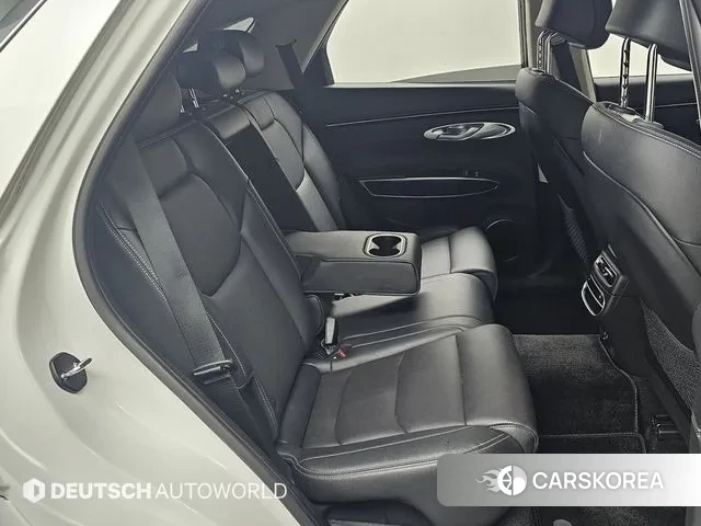 Genesis GV70 2022 Белый из Кореи, фото 3