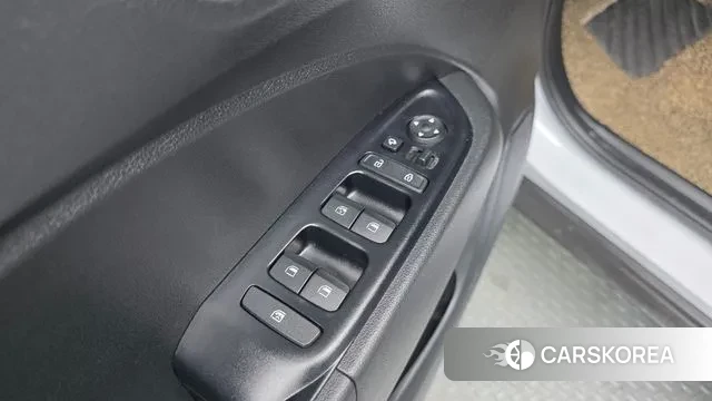 Hyundai Venue 2019 Белый из Кореи, фото 3