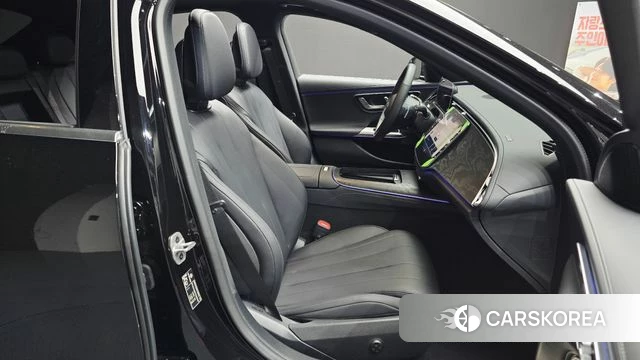 Mercedes-Benz E-Class W214 2025 Черный из Кореи, фото 3