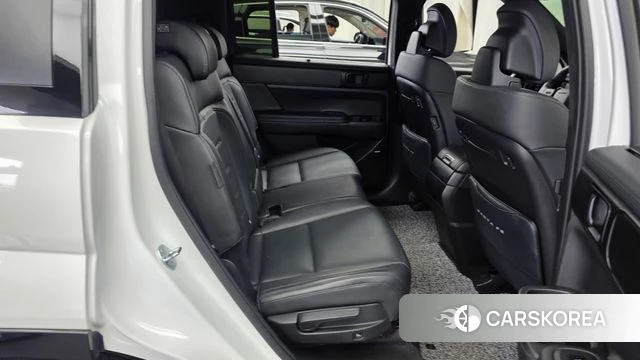 Hyundai Santa Fe (MX5) 2024 Белый из Кореи, фото 3