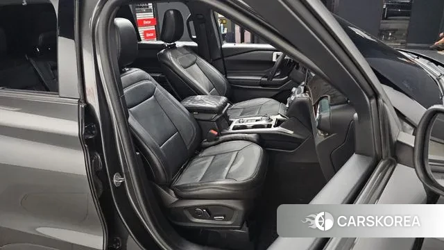 Ford Explorer 6th Generation 2020 Серый из Кореи, фото 3