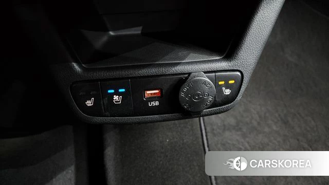Kia The New Kia Ray 2022 Черный из Кореи, фото 3