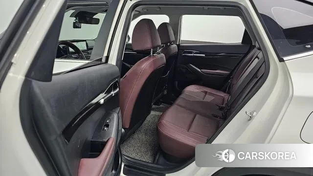 Kia Seltos 2022 Белый из Кореи, фото 3