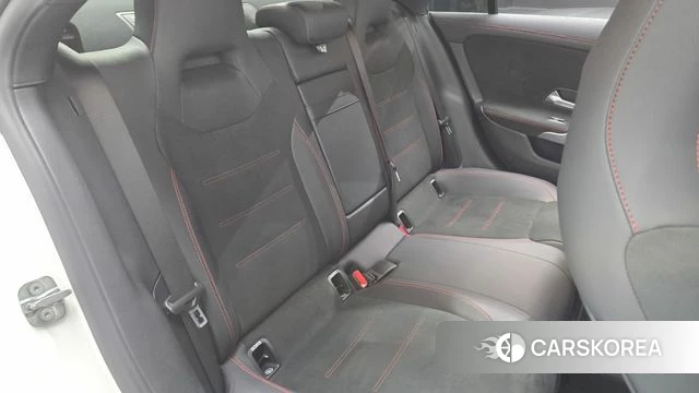 Mercedes-Benz CLA-Class C118 2023 Белый из Кореи, фото 3