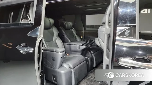 Toyota Alphard 4th Generation 2024 Черный из Кореи, фото 3