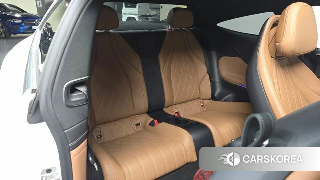 Mercedes-Benz CLE-Class C236 2024 Белый из Кореи, фото 3