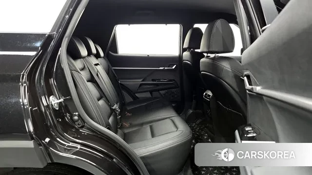 Ssangyong Torres 2023 Черный из Кореи, фото 3