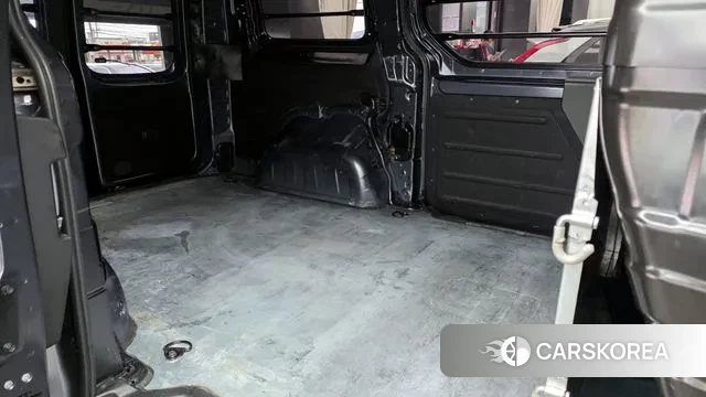 Hyundai Staria 2022 Серый из Кореи, фото 3