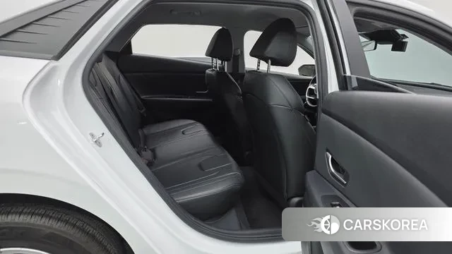 Hyundai Avante (CN7) 2021 Белый из Кореи, фото 3