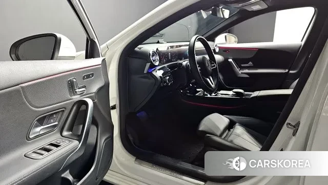 Mercedes-Benz A-Class W177 2021 Белый из Кореи, фото 3