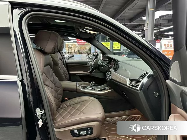 BMW X5 2023 Черный из Китая, фото 3