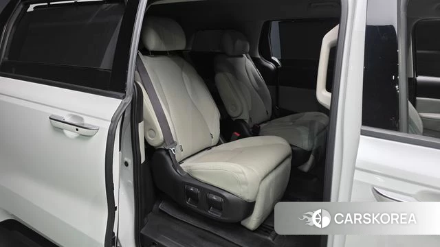 Kia Carnival 4th generation 2023 Белый из Кореи, фото 3