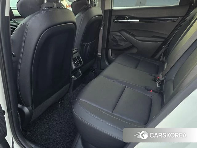 Kia Seltos 2022 Белый из Кореи, фото 3