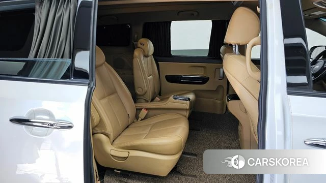 Kia The New Carnival 2019 Белый из Кореи, фото 3