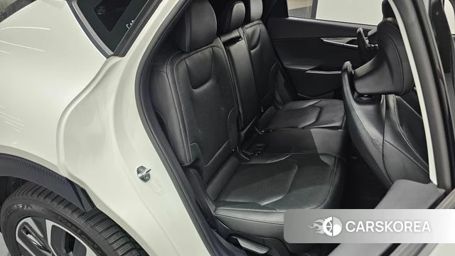 Kia EV6 2022 Белый из Кореи, фото 3