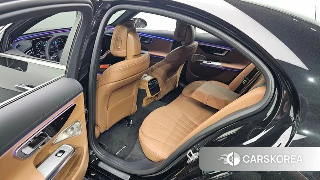 Mercedes-Benz E-Class W214 2025 Черный из Кореи, фото 3