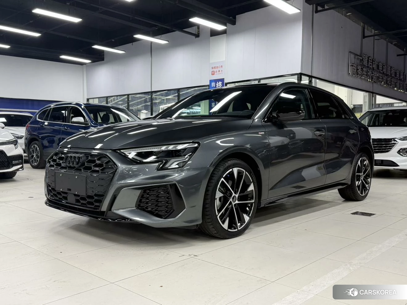 Audi A3 2021 Темно-серый из Китая, фото 3