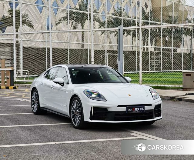 Porsche Panamera 2026 Белый из Китая, фото 3