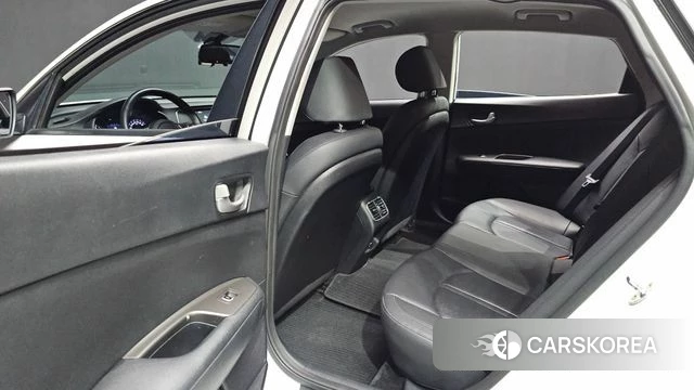 Kia The New K5 2nd generation 2019 Белый из Кореи, фото 3