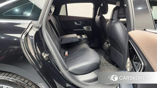 Mercedes-Benz EQE V295 2023 Черный из Кореи, фото 3