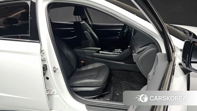 Hyundai Sonata (DN8) 2022 Белый из Кореи, фото 3