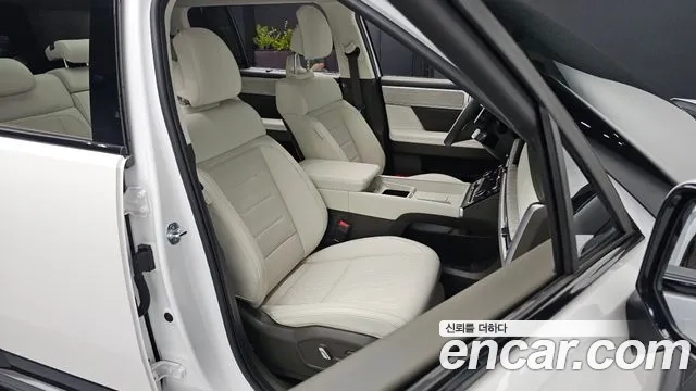 Hyundai Santa Fe (MX5) 2024 Белый из Кореи, фото 3