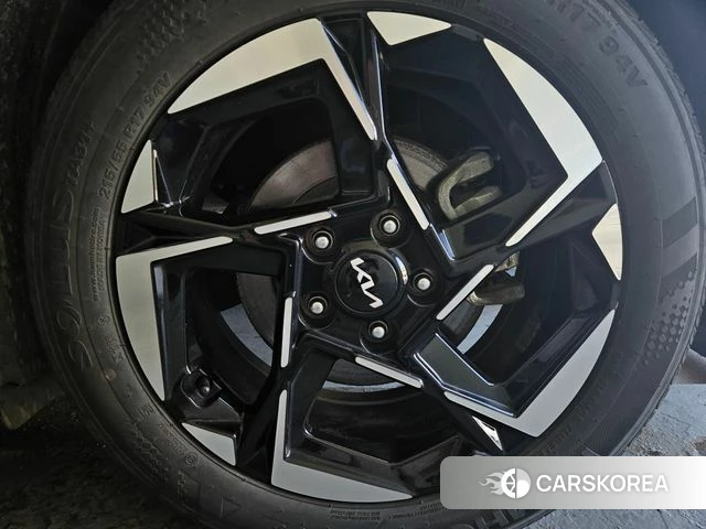 Kia The New K5 3rd generation 2023 Белый из Кореи, фото 3