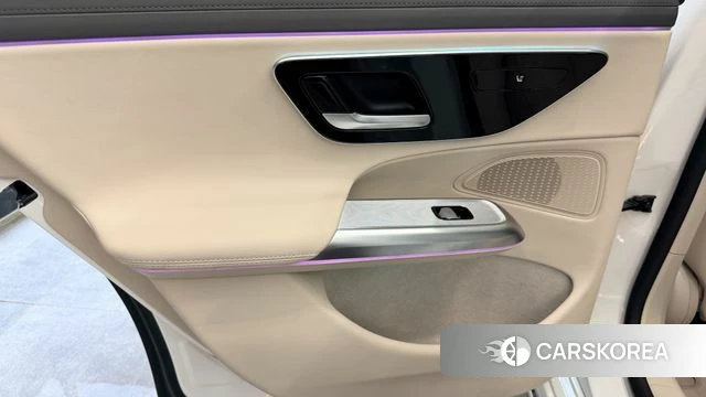 Mercedes-Benz E-Class W214 2024 Белый из Кореи, фото 3
