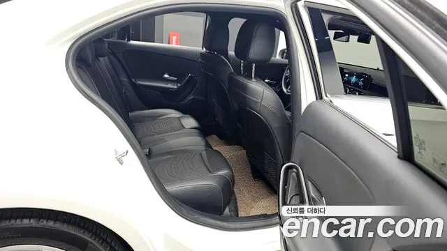 Mercedes-Benz A-Class W177 2020 Белый из Кореи, фото 3