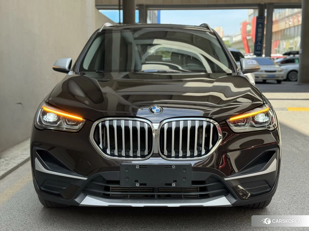 BMW X1 2021 Коричневый из Китая, фото 3