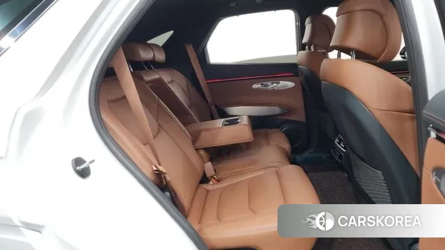 Genesis GV70 2025 Белый из Кореи, фото 3